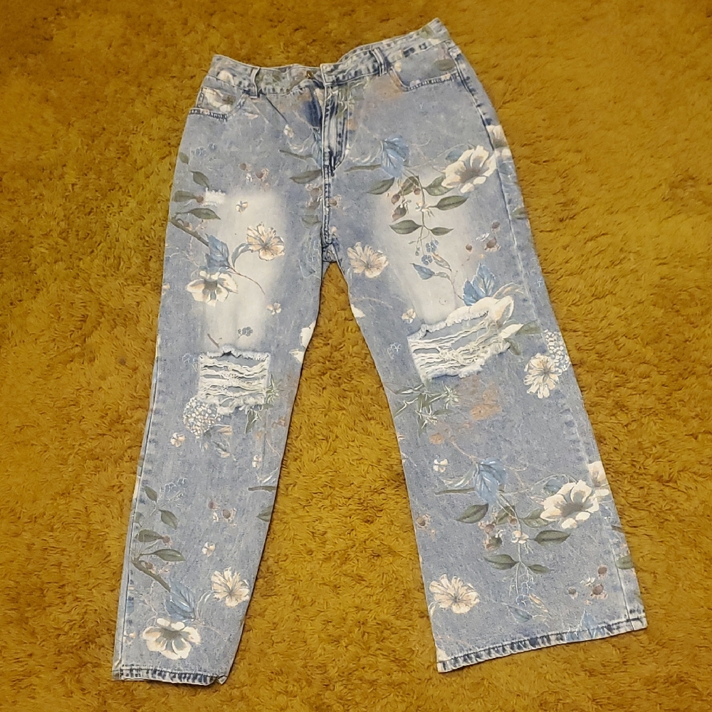 SHEIN Floral Patterned Blue Jeans 10/12 - Picture 2 of 6